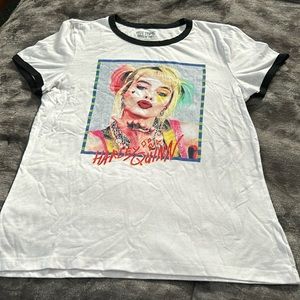 🎉⭐️Women’s Hot topic Harley Quinn birds of prey t-shirt size Med